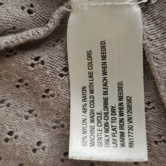Mossimo. Gray; Batwing: Open Front; Waterfall Sweater Size 2 (20-22).  EUC. - Picture 9 of 13